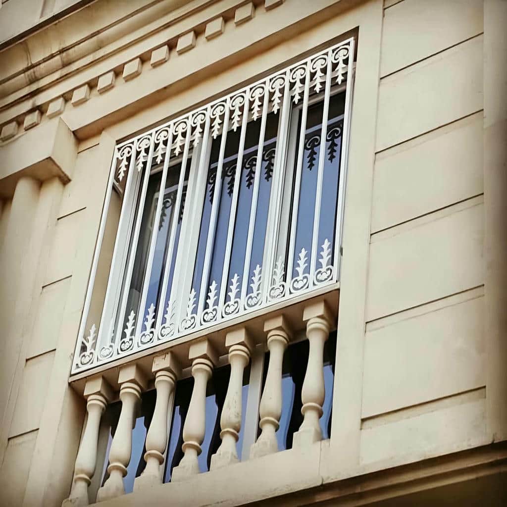 window-guard-iron-fence-wrought-iron-or حفاظ پنجره فرفورژه