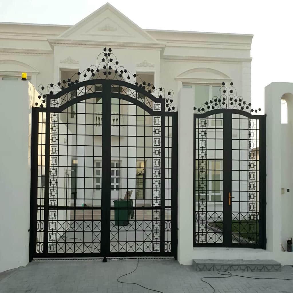 villa-door-wrought-iron-cs نصب درب ویلایی شهرکی ریلی برای معبر عریض