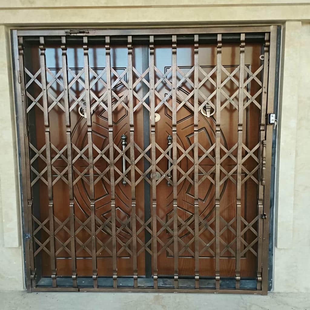 خرید درب آکاردئونی آهنی ضدسرقت در بندر انزلی