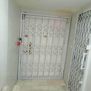 درب آکاردئونی در اندیشه