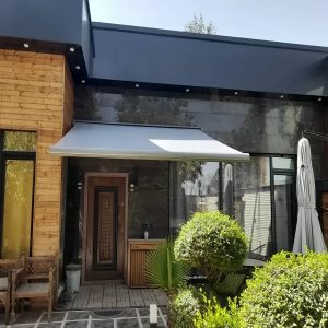 سایبان برقی بازویی در بندر دیلم