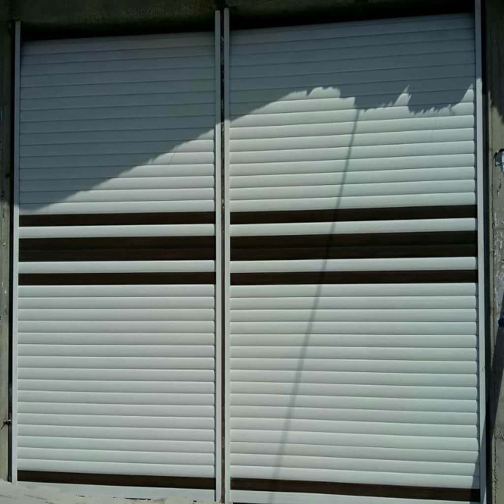 نصب کرکره برقی فروشگاه در آمل