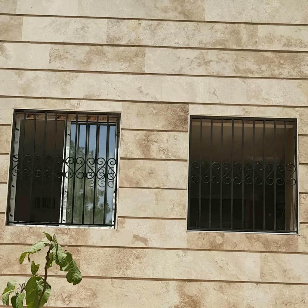 حفاظ پنجره با جوش یکنواخت اتصالات