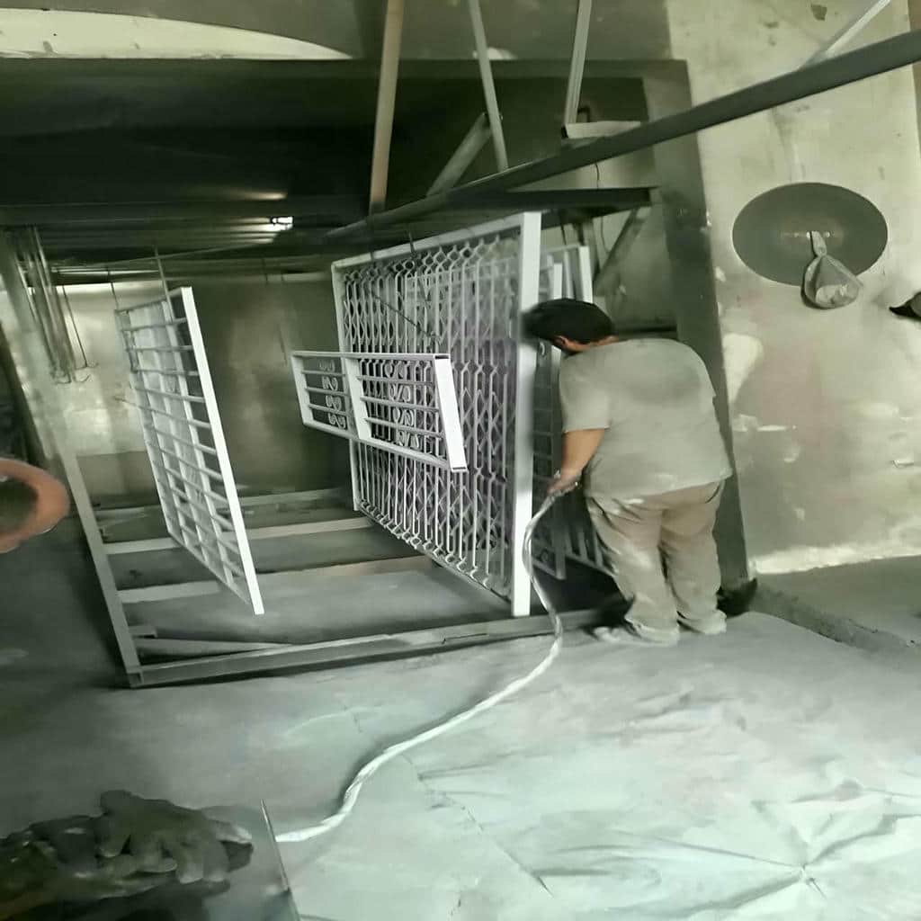 نصب حفاظ پنجره مدرن در رفسنجان