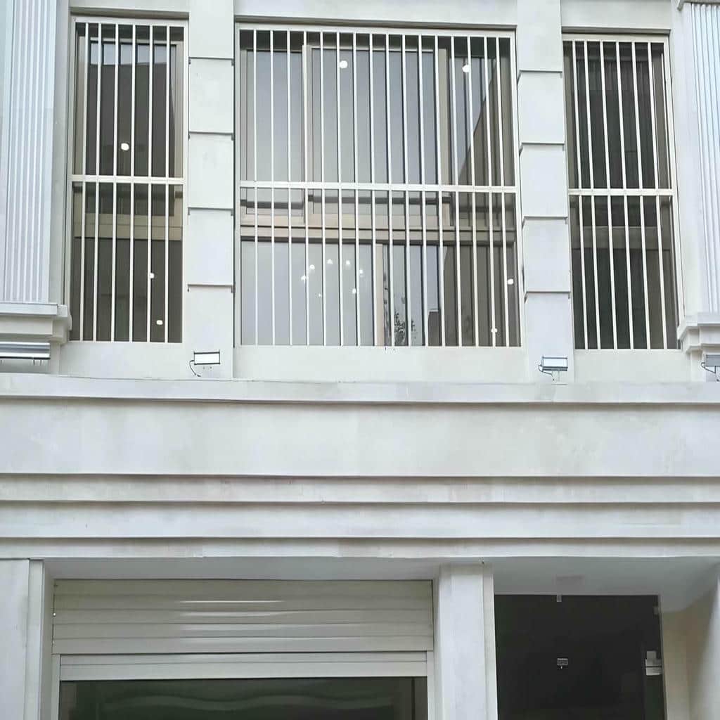 حفاظ پنجره در کرمانشاه