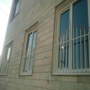 حفاظ پنجره در بندر لنگه