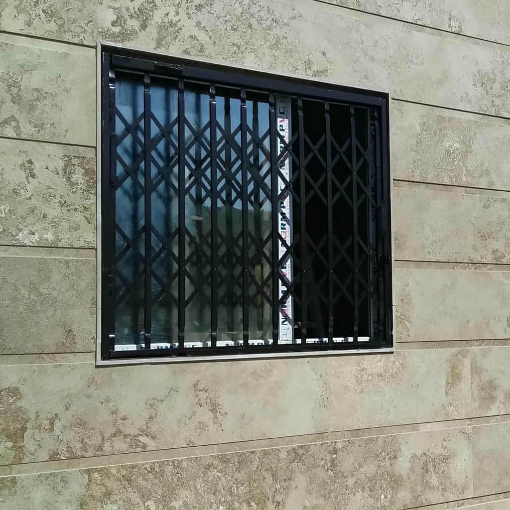 حفاظ پنجره در محمدشهر