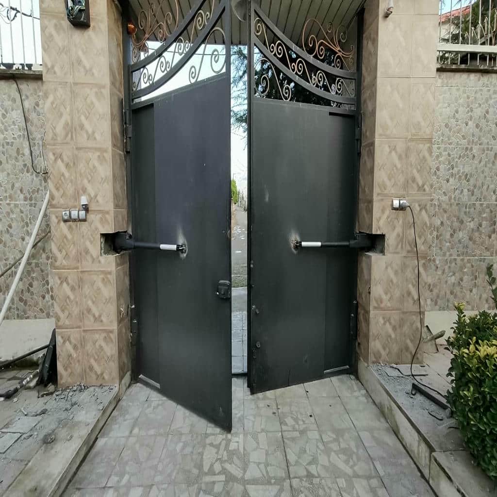 جک درب پارکینگ برقی در کمال شهر