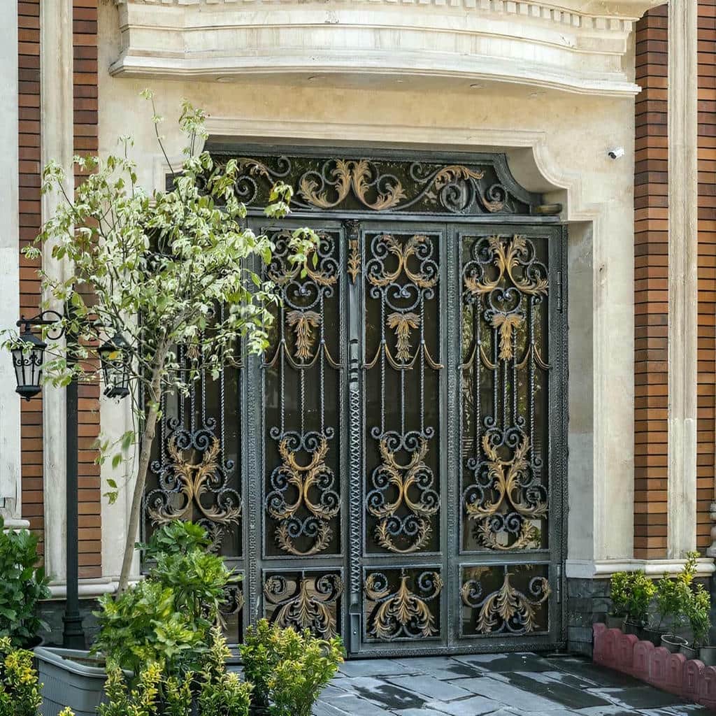 قیمت درب حیاط و ویلا فرفورژه در ایرانشهر