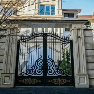 درب حیاط ویلا در محمدشهر