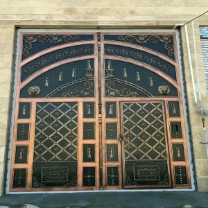 درب ویلا در بندر انزلی