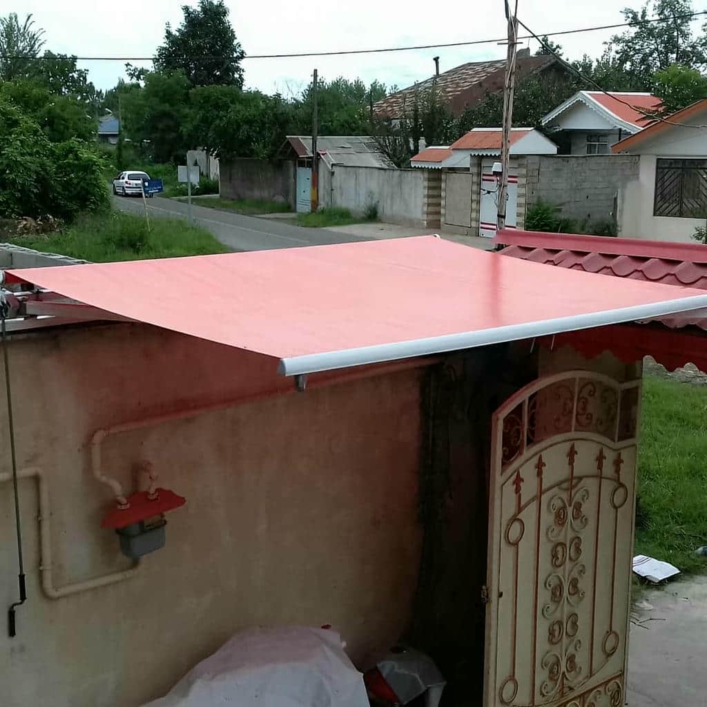 سایبان برقی کافه و رستوران با رنگ بدنه هماهنگ با نما سایبان برقی کافه و رستوران با رنگ بدنه هماهنگ با نما