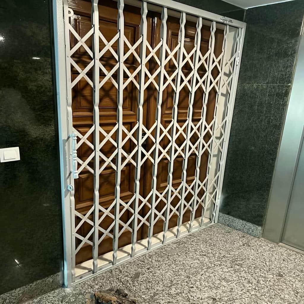 خرید حفاظ درب ضد سرقت فلزی با مشاوره سفارش