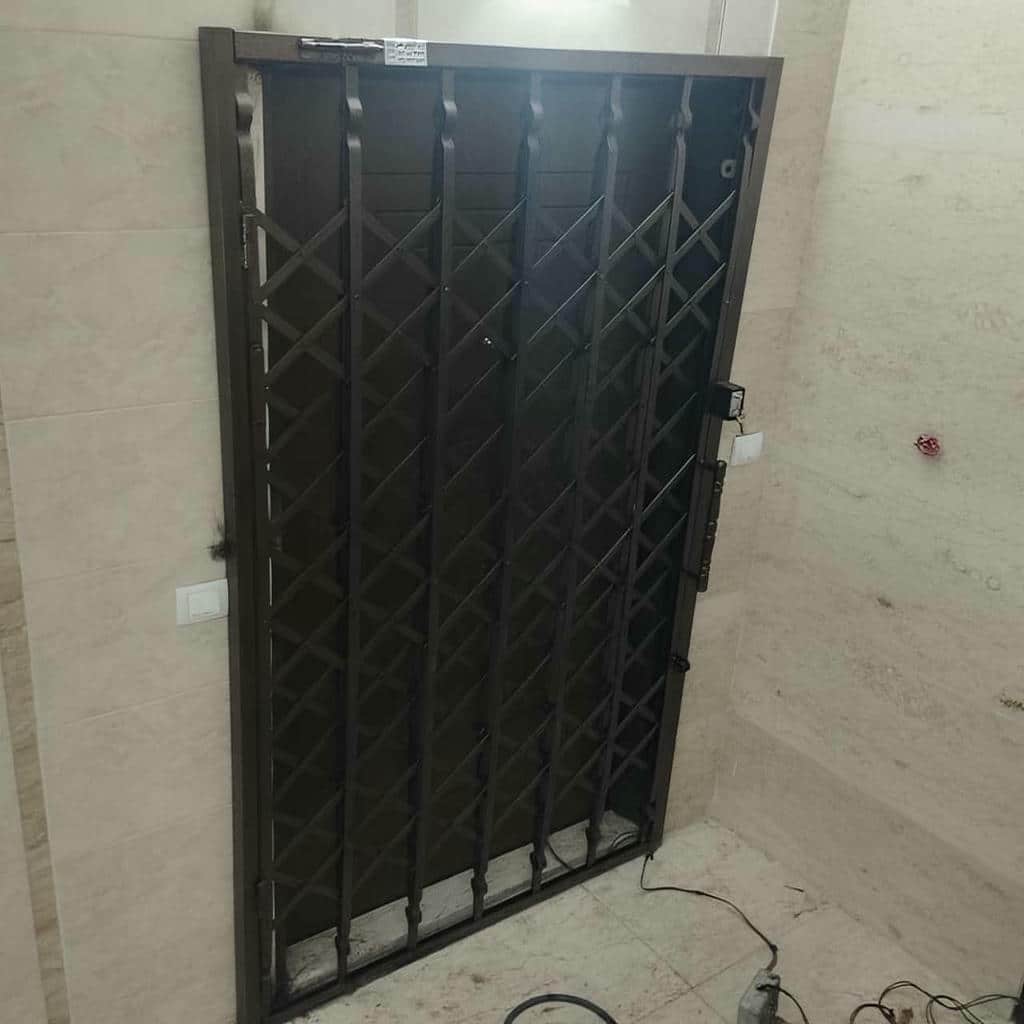 فروش حفاظ درب آپارتمان ضد دیلم برای ورودی مسکونی