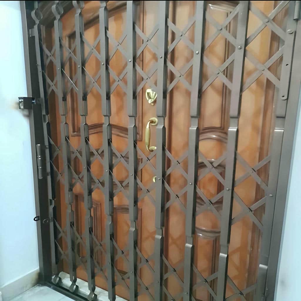 ساخت درب آکاردئونی ضد سرقت آپارتمان سفارشی