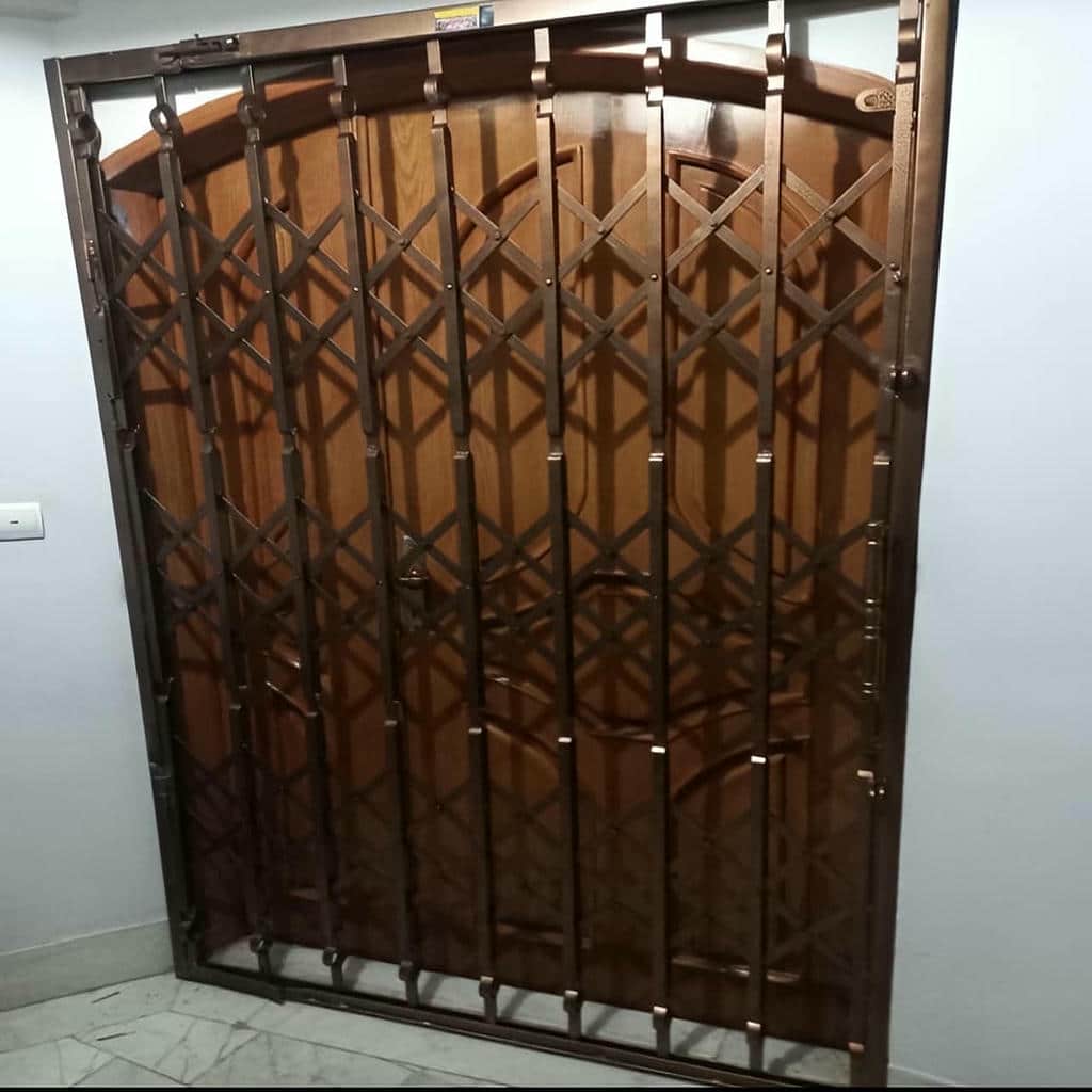 قیمت حفاظ آکاردئونی درب واحد براساس مشخصات سفارش