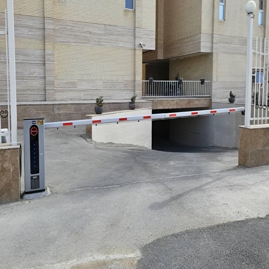 سفارش راهبند اتاق کنترل متناسب با تردد