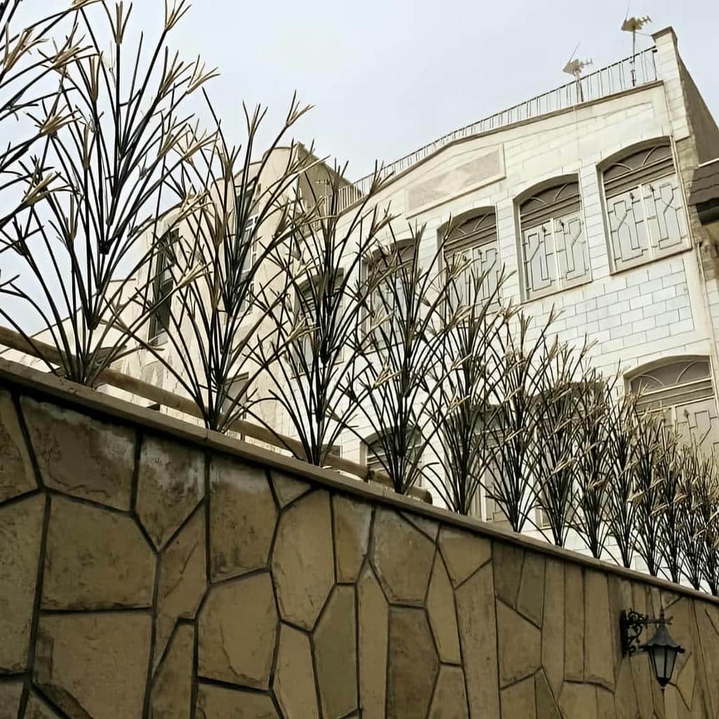 قیمت نرده حفاظ دیوار ساده بر اساس مشخصات سفارش