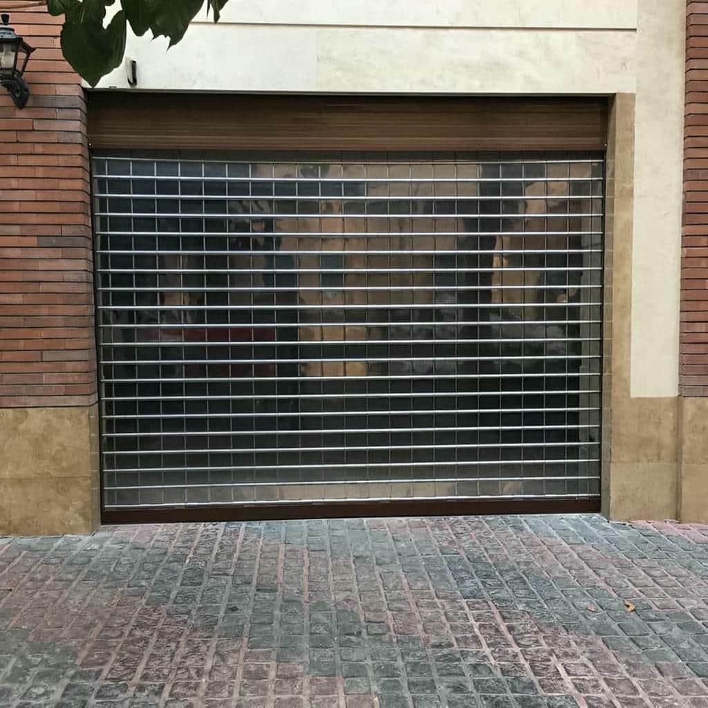 خرید کرکره برقی مدرن نمای تجاری