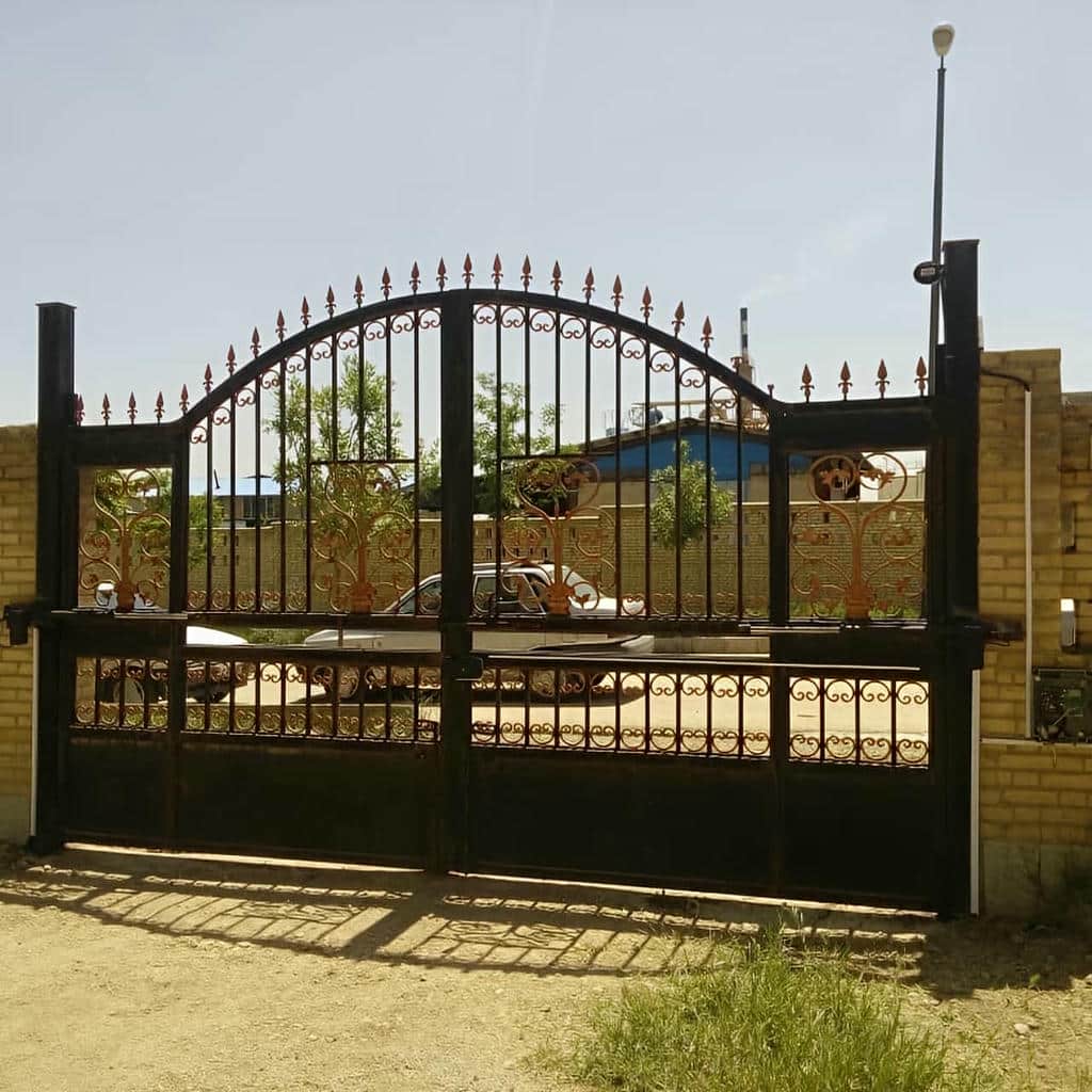 تعمیر درب برقی پارکینگ ریلی و رفع ایراد چرخ