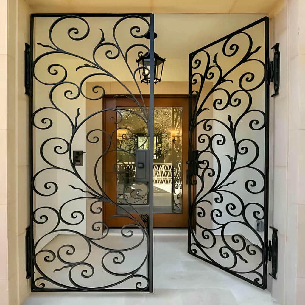 خرید درب پارکینگ برش لیزری طرح هندسی با مشاوره