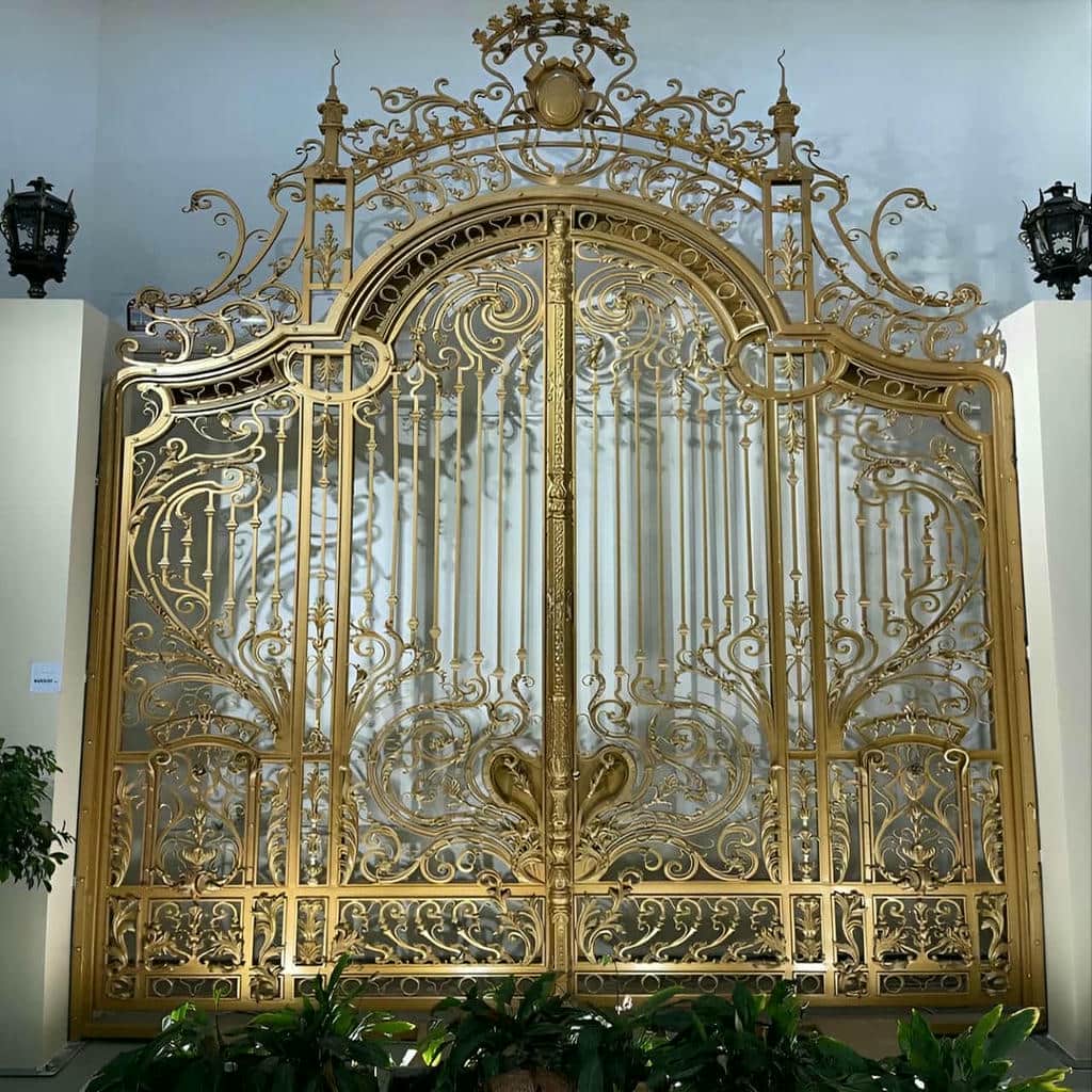 خدمات طراحی درب آهنی ضد زنگ ویلا