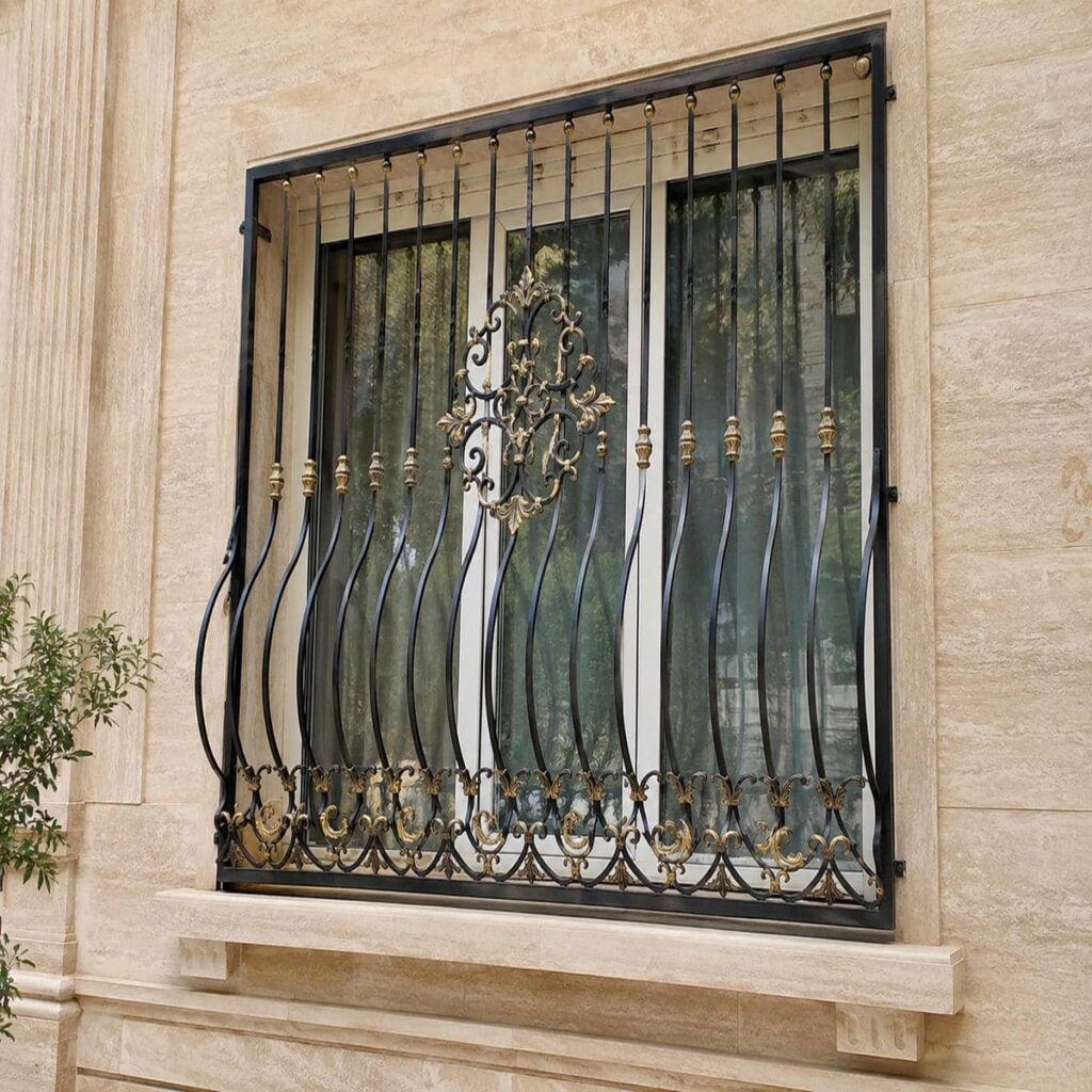 9 مدل حفاظ پنجره جای گلدان دار